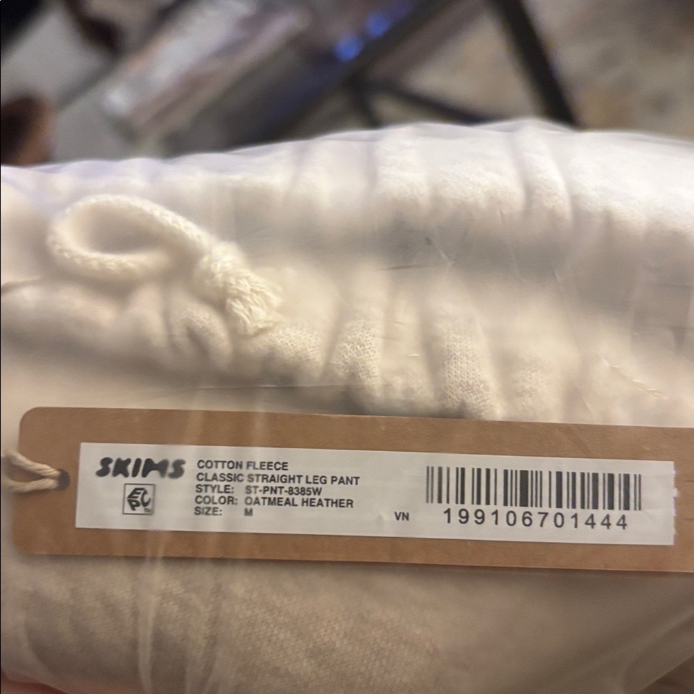 SKIMS Cotton Fleece Classic Straight Leg Pant NWT - Picture 6 of 6